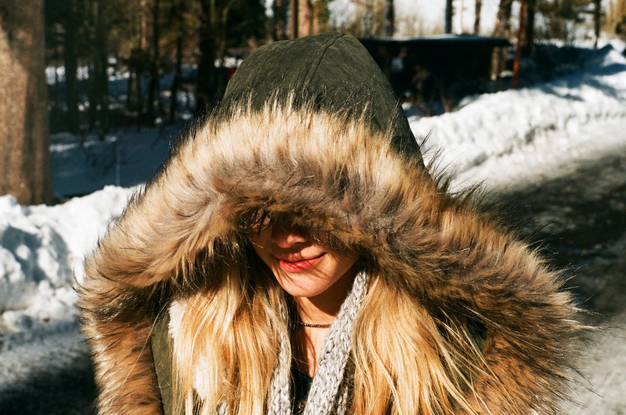 Odzież wierzchnia na zimę dla kobiet – co wybrać?